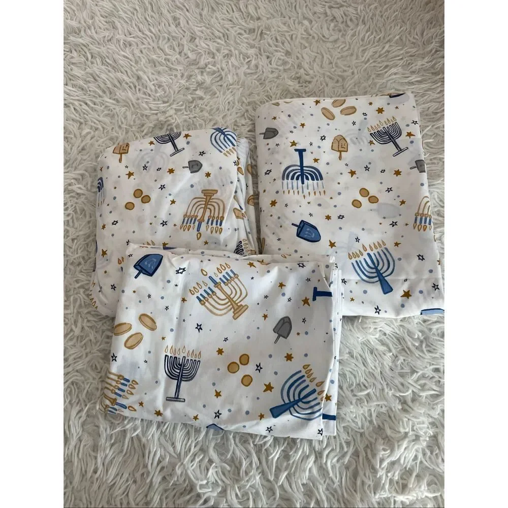 Pottery Barn Kids Rifle Paper Co. Hanukkah Organic Sheet Set T